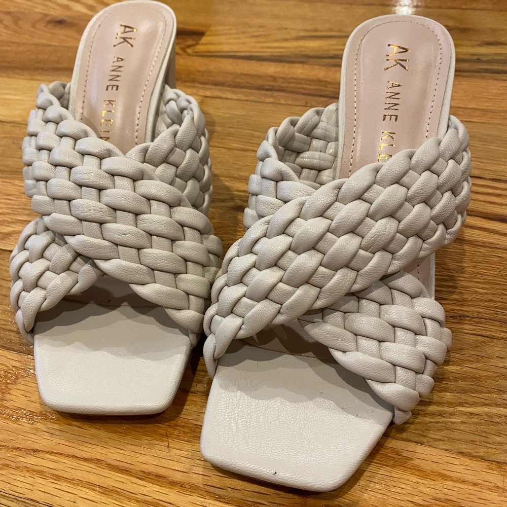 Anne Klein Misty Crisscross sandal